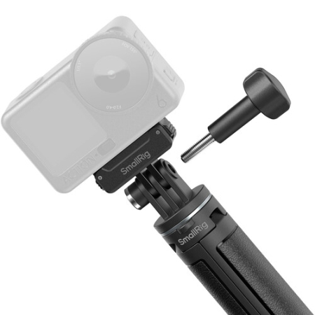 SmallRig 6149 - mini statyw i selfie stick (2w1) do kamer sportowych z adapterem mocowania do DJI Osmo Action 6 / Nano - przykład użycia